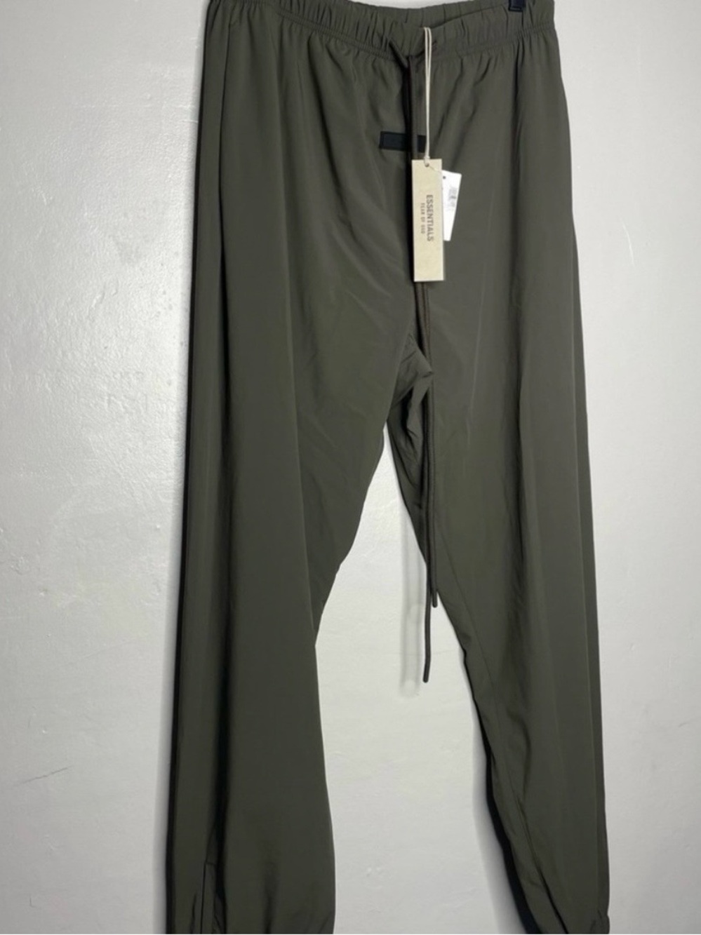 Essentials fear of God Men's Olive Green Drawstring Jogger Pants